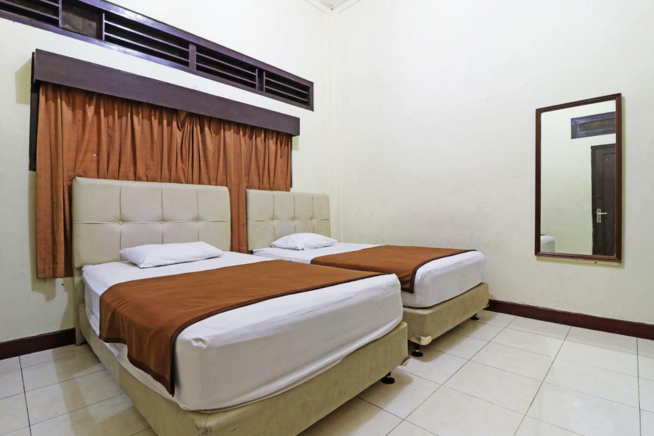 Borneo Hostel Cakarta Dış mekan fotoğraf